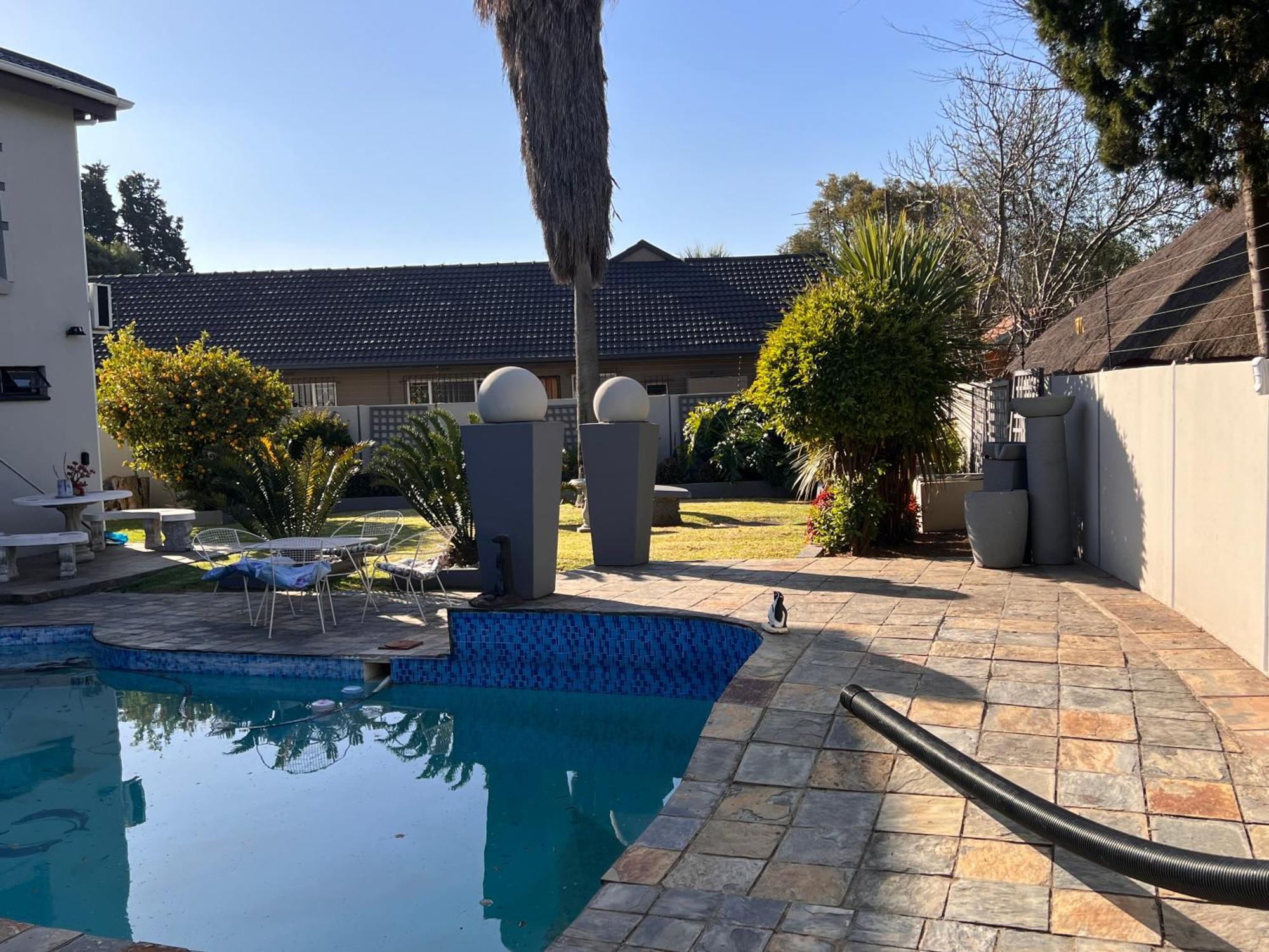 2 Op Terblanche Guesthouse Boksburg Exterior foto